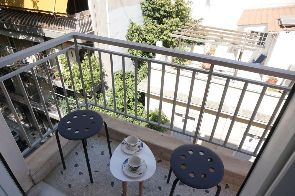 Apartamento The Belgian Connection In Koukaki Atenas Exterior foto